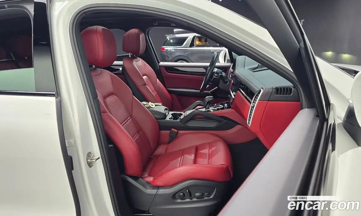 Porsche Cayenne 2022 3.0 автомат (гидро), фото 13