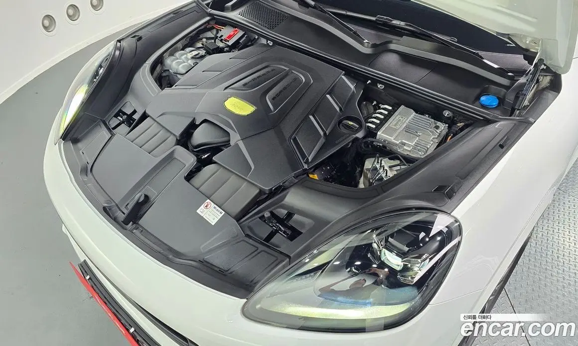 Porsche Cayenne 2022 3.0 автомат (гидро), фото 6