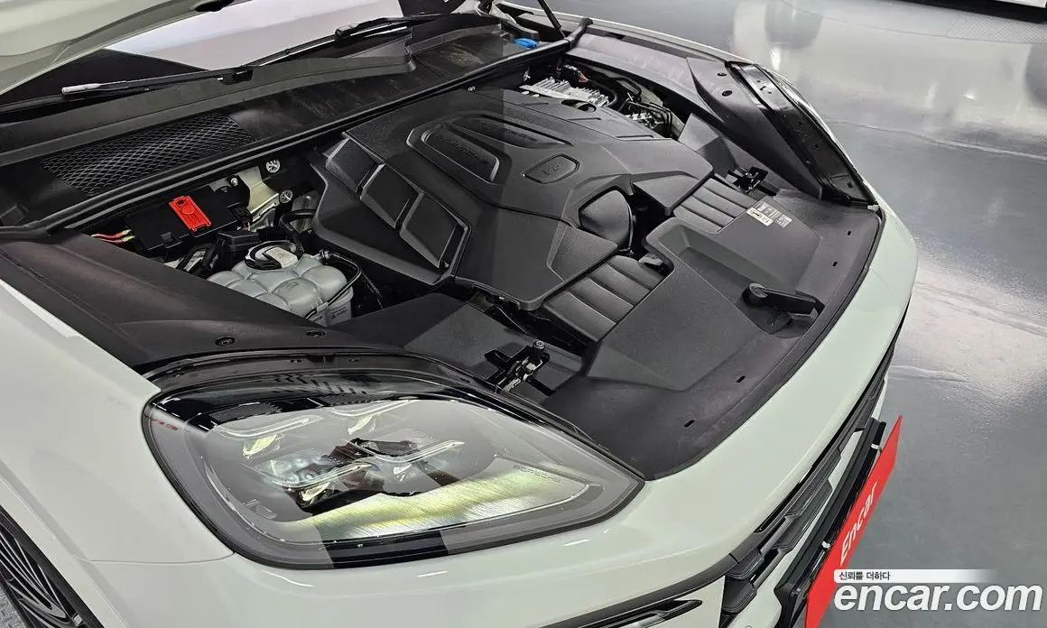 Porsche Cayenne 2025 3.0 автомат (гидро), фото 6 Porsche Cayenne 2025 3.0 автомат (гидро), фото 6