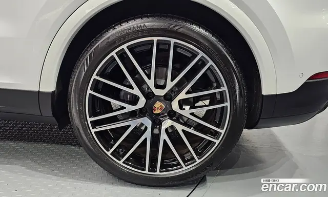 Porsche Cayenne 2025 3.0 автомат (гидро), миниатюра 7 Porsche Cayenne 2025 3.0 автомат (гидро), миниатюра 7