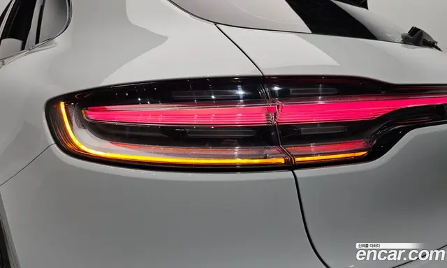 Porsche Macan 2023 2.9 автомат (гидро), миниатюра 8