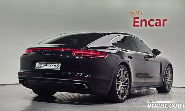 Porsche Panamera 2020 3.0 автомат (гидро), миниатюра 2