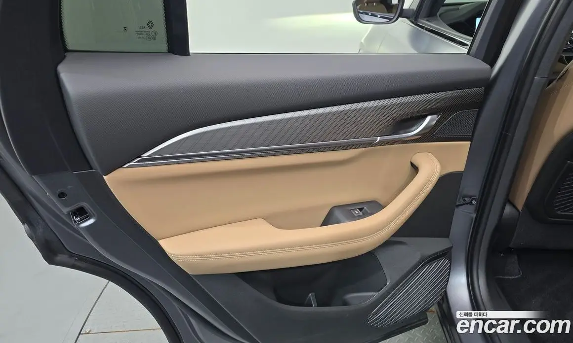Renault (Samsung) Grand Koleos 2025 2.0 автомат (гидро), фото 15 Renault (Samsung) Grand Koleos 2025 2.0 автомат (гидро), фото 15