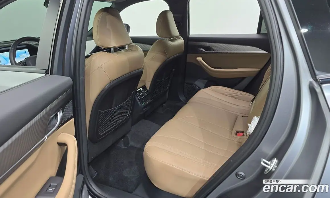 Renault (Samsung) Grand Koleos 2025 2.0 автомат (гидро), фото 17 Renault (Samsung) Grand Koleos 2025 2.0 автомат (гидро), фото 17