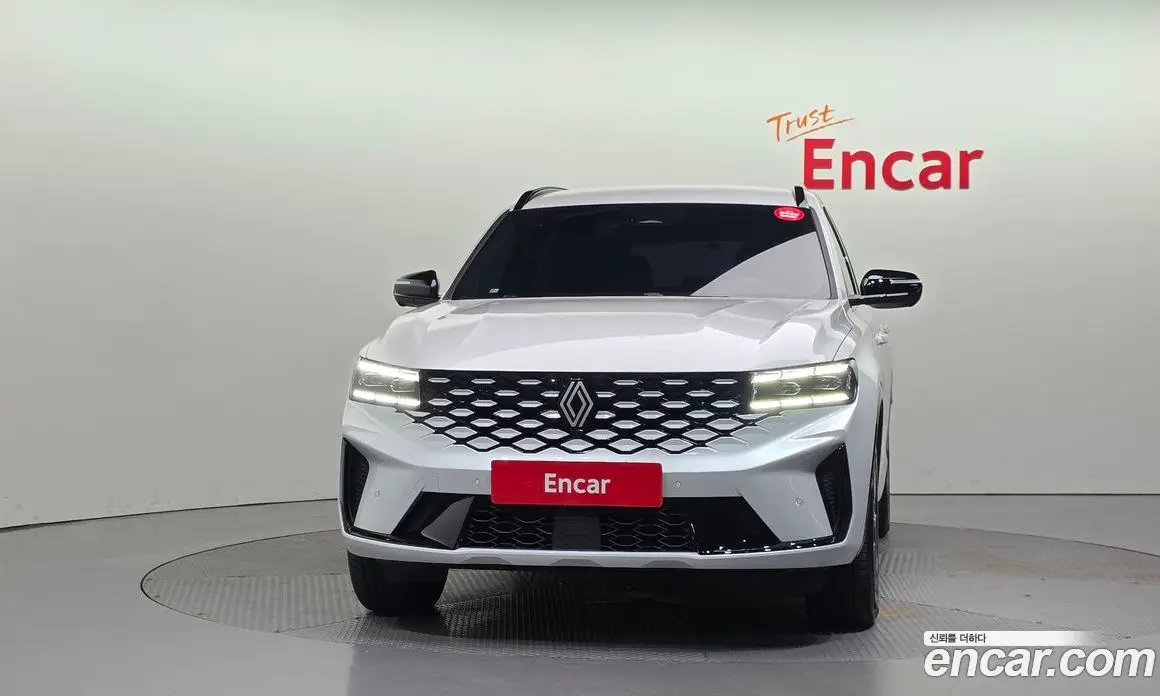 Renault (Samsung) Grand Koleos 2025 1.5 автомат (гидро), фото 3 Renault (Samsung) Grand Koleos 2025 1.5 автомат (гидро), фото 3