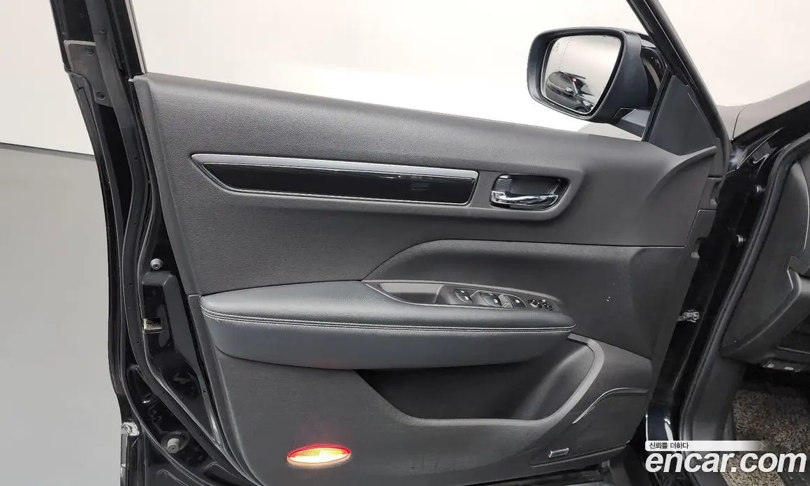 Renault (Samsung) QM6 2018 2.0 автомат (гидро), фото 14 Renault (Samsung) QM6 2018 2.0 автомат (гидро), фото 14