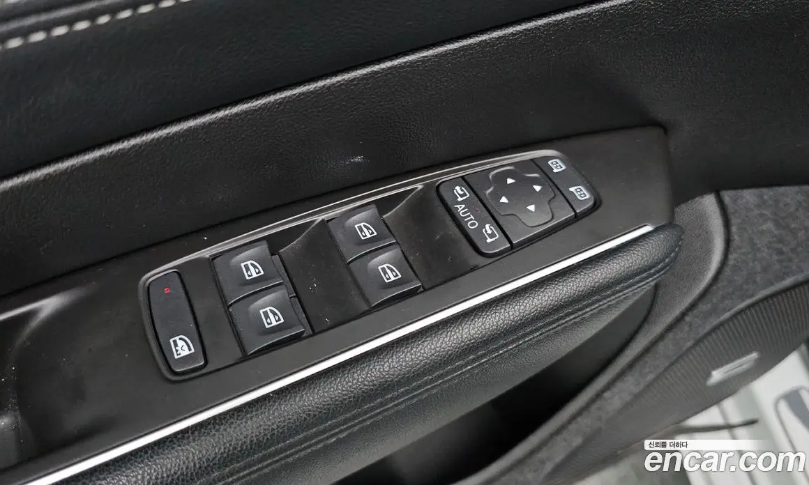 Renault (Samsung) SM6 2016 1.6 автомат (гидро), фото 16 Renault (Samsung) SM6 2016 1.6 автомат (гидро), фото 16