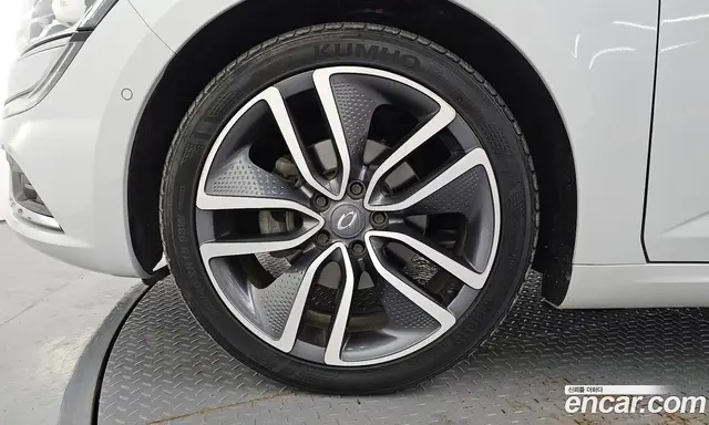 Renault (Samsung) SM6 2016 1.6 автомат (гидро), миниатюра 5 Renault (Samsung) SM6 2016 1.6 автомат (гидро), миниатюра 5