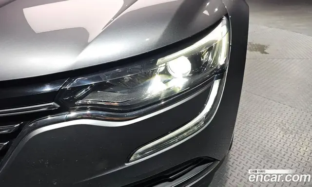 Renault (Samsung) SM6 2018 1.6 автомат (гидро), миниатюра 8 Renault (Samsung) SM6 2018 1.6 автомат (гидро), миниатюра 8