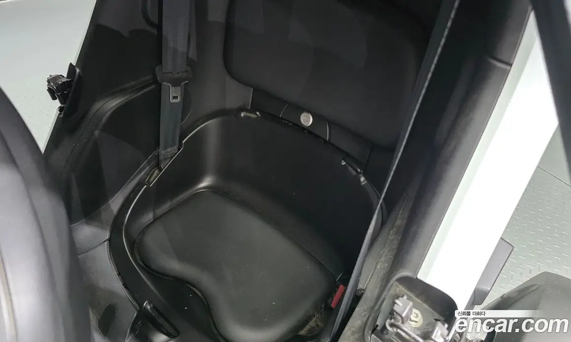 Renault (Samsung) Twizy 2020 0.1 автомат (гидро), фото 16 Renault (Samsung) Twizy 2020 0.1 автомат (гидро), фото 16