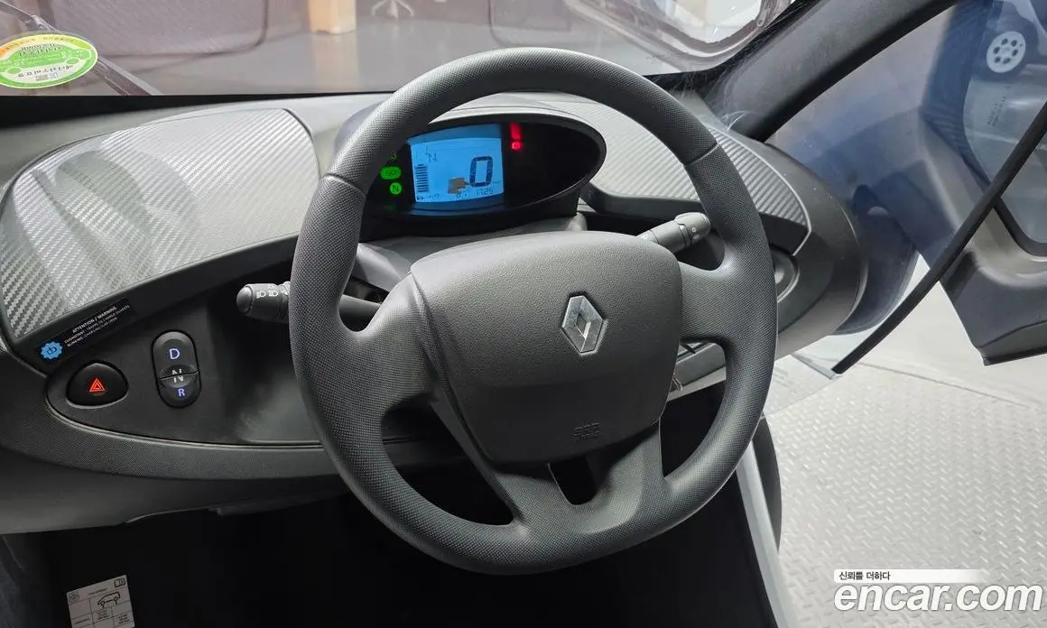 Renault (Samsung) Twizy 2020 0.1 автомат (гидро), фото 19 Renault (Samsung) Twizy 2020 0.1 автомат (гидро), фото 19