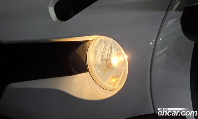 Renault (Samsung) Twizy 2020 0.1 автомат (гидро), миниатюра 8 Renault (Samsung) Twizy 2020 0.1 автомат (гидро), миниатюра 8