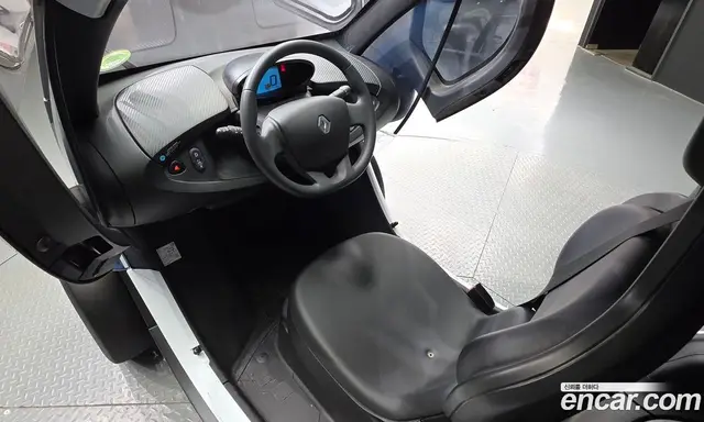 Renault (Samsung) Twizy 2020 0.1 автомат (гидро), миниатюра 10 Renault (Samsung) Twizy 2020 0.1 автомат (гидро), миниатюра 10