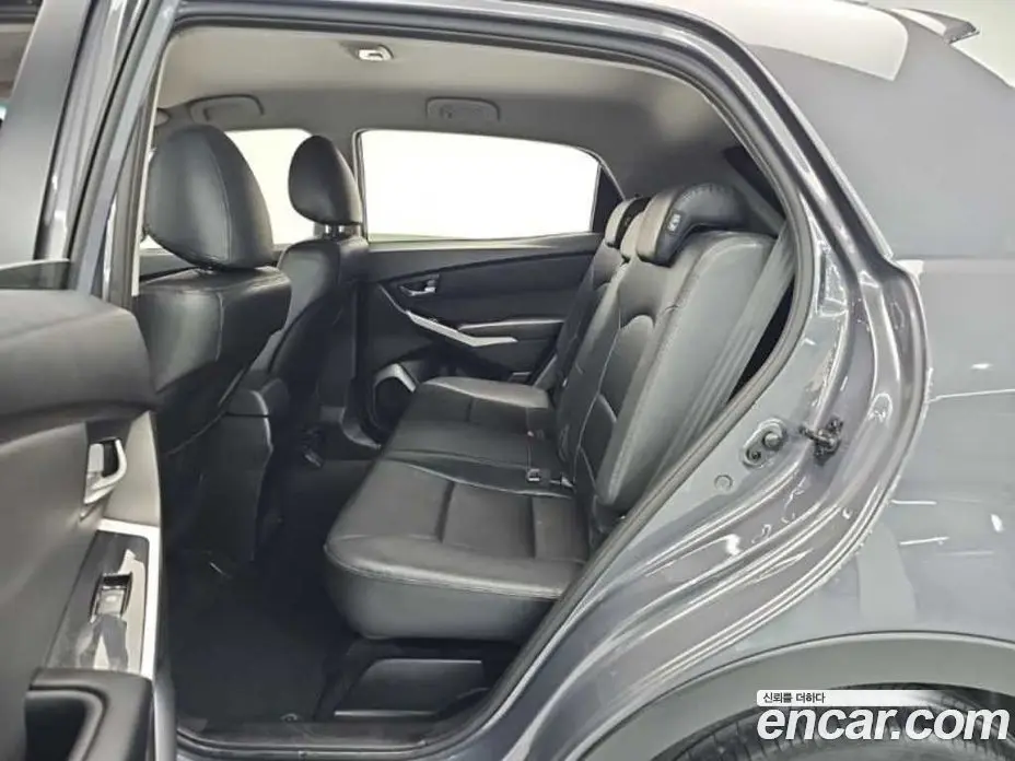 SsangYong Korando 2015 2.0 автомат (гидро), фото 17