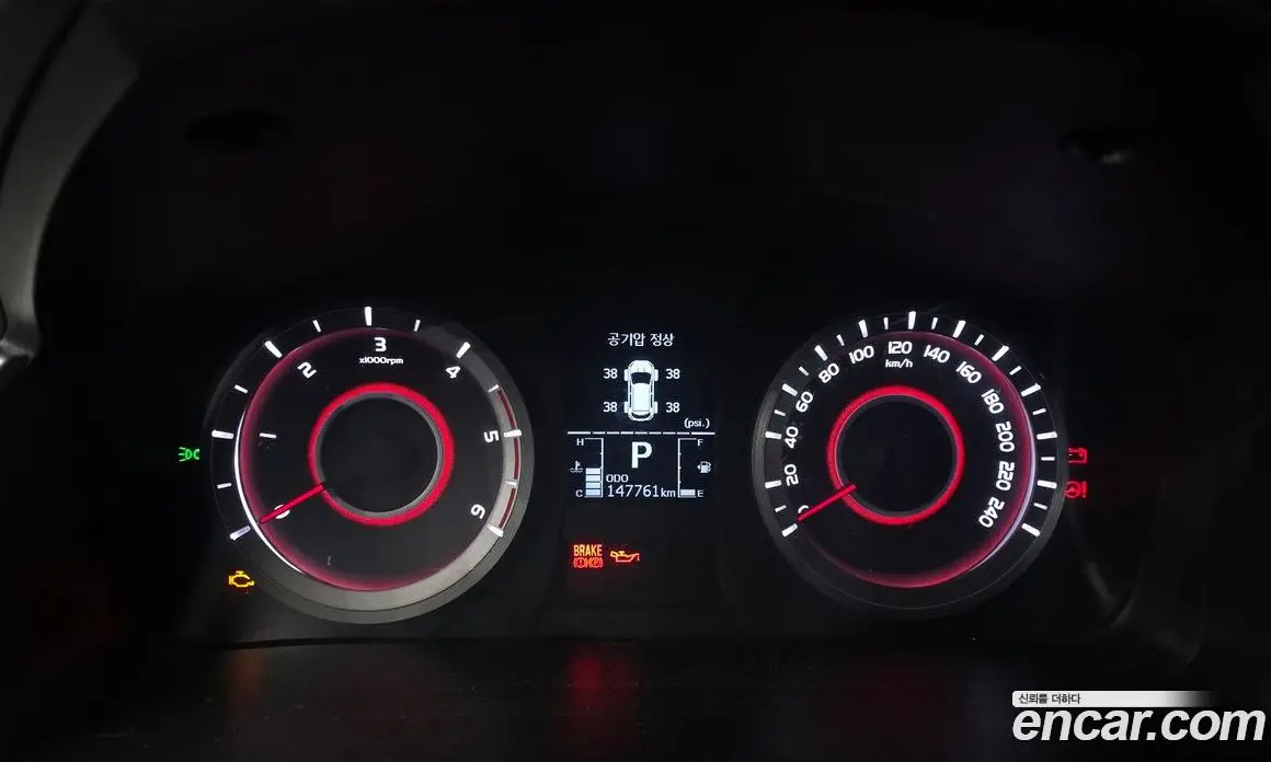 SsangYong Korando 2015 2.2 автомат (гидро), фото 11