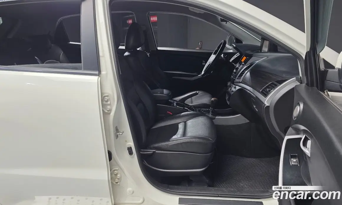 SsangYong Korando 2015 2.2 автомат (гидро), фото 16