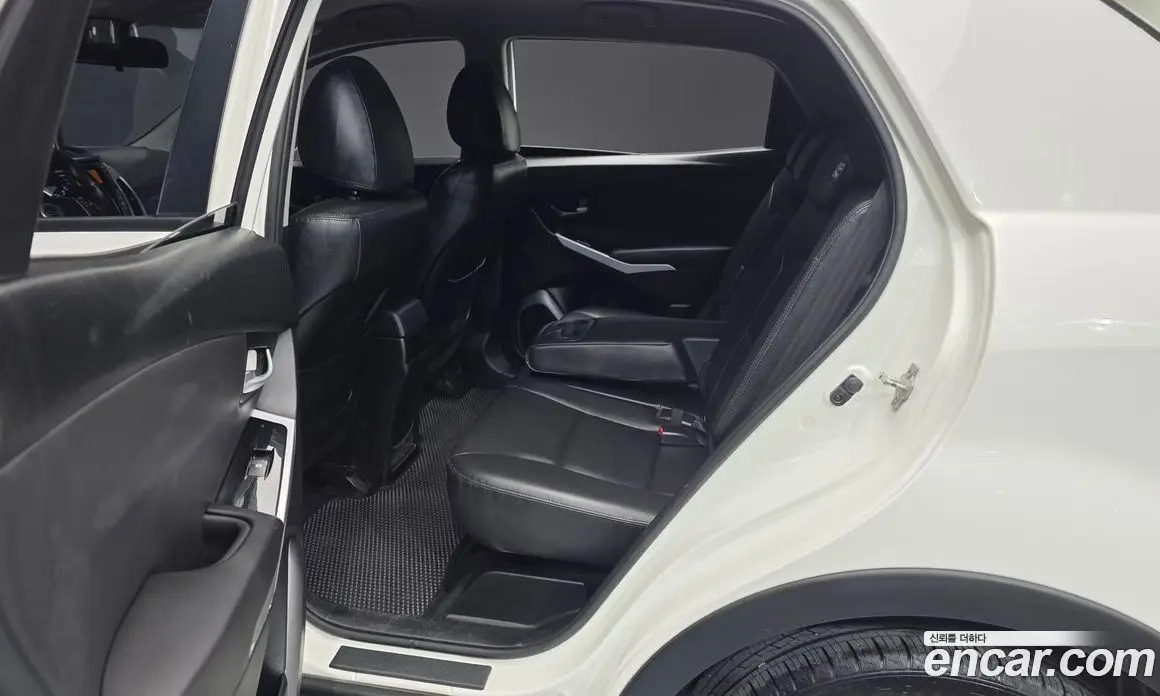 SsangYong Korando 2015 2.2 автомат (гидро), фото 18
