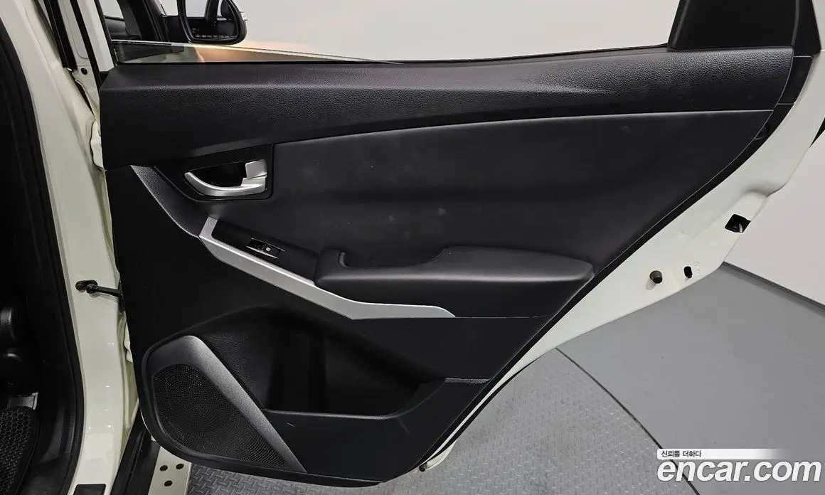 SsangYong Korando 2015 2.2 автомат (гидро), фото 15