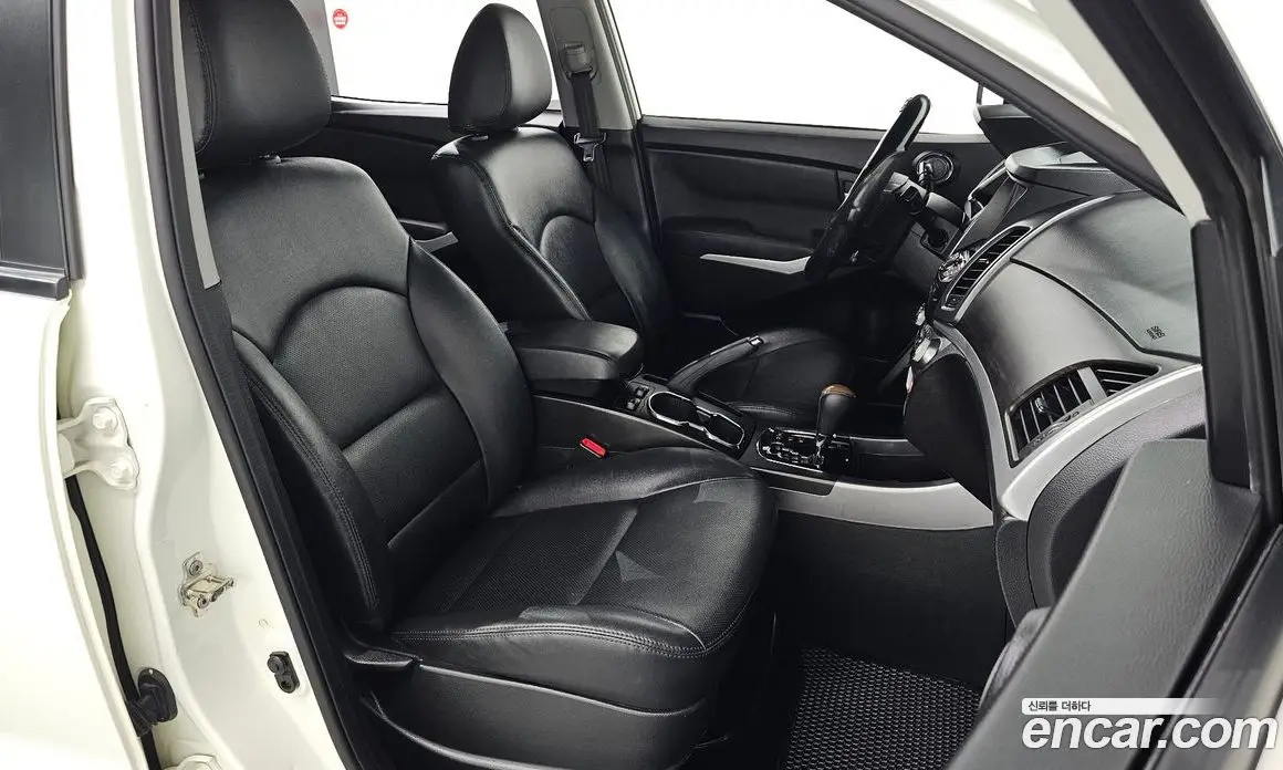 SsangYong Korando 2015 2.2 автомат (гидро), фото 16