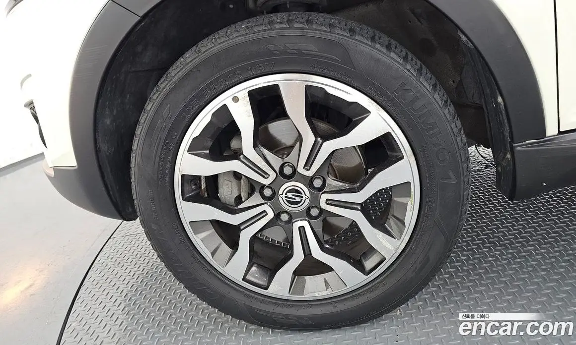 SsangYong Korando 2015 2.2 автомат (гидро), фото 5