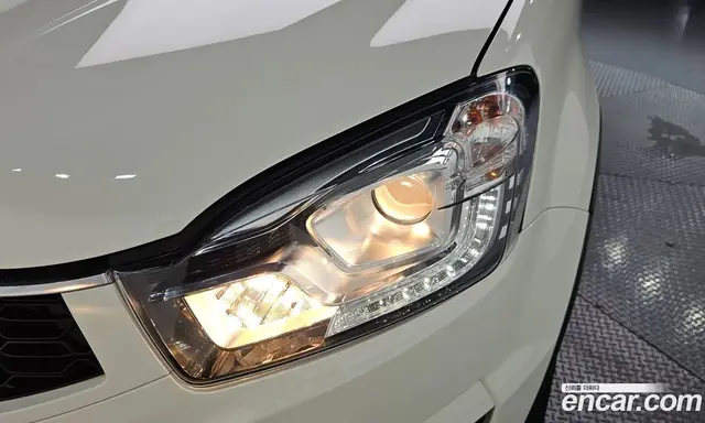 SsangYong Korando 2015 2.2 автомат (гидро), миниатюра 8