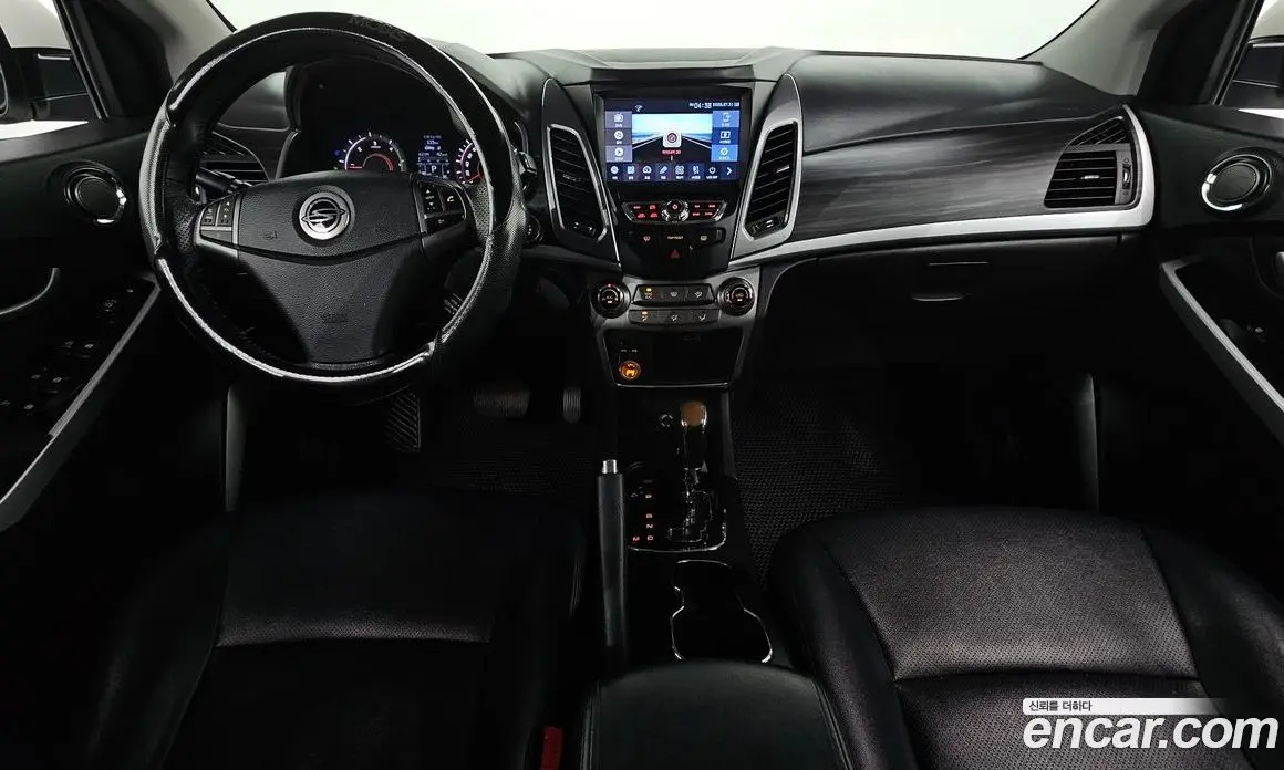 SsangYong Korando 2015 2.2 автомат (гидро), фото 10