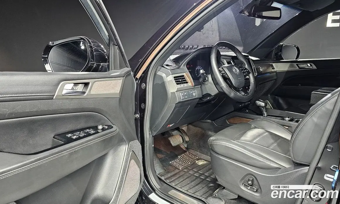 SsangYong Rexton 2018 2.2 автомат (гидро), фото 13