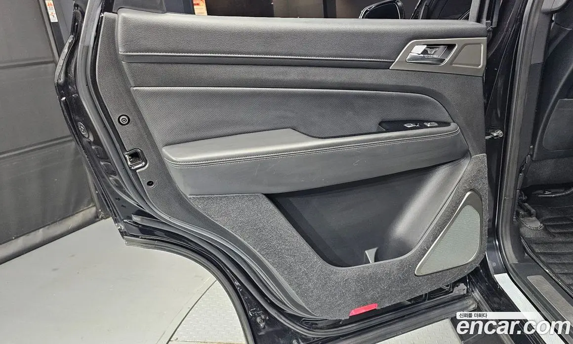 SsangYong Rexton 2018 2.2 автомат (гидро), фото 15