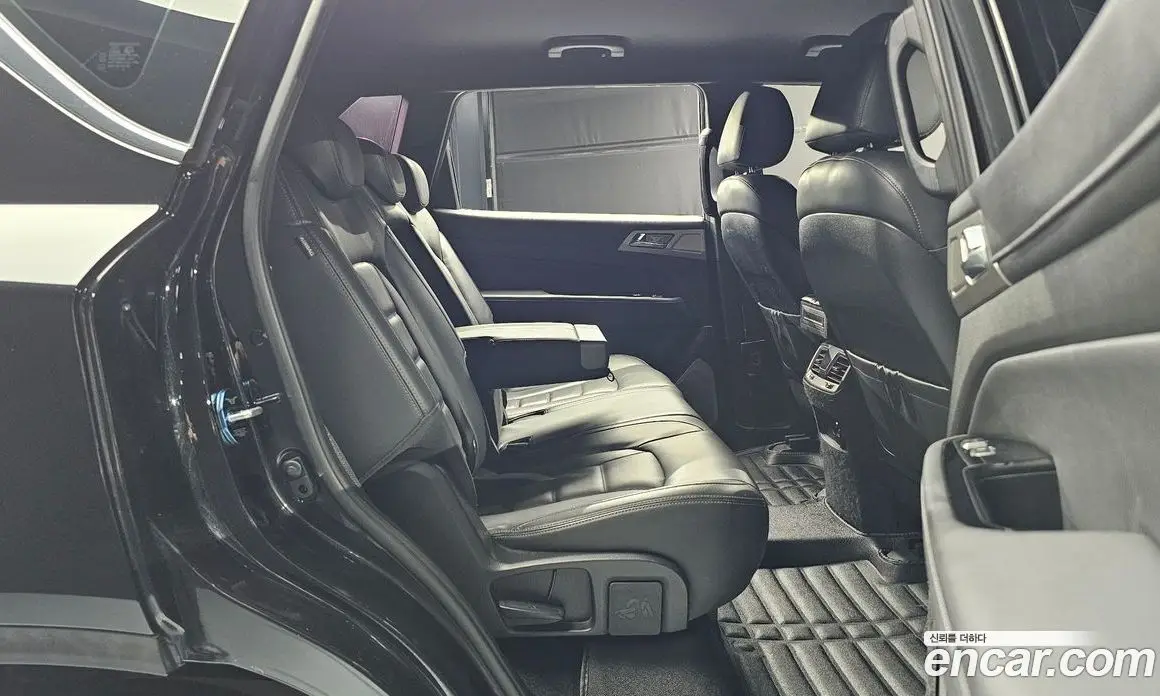 SsangYong Rexton 2018 2.2 автомат (гидро), фото 17