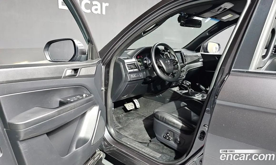 SsangYong Rexton 2021 2.2 автомат (гидро), фото 16