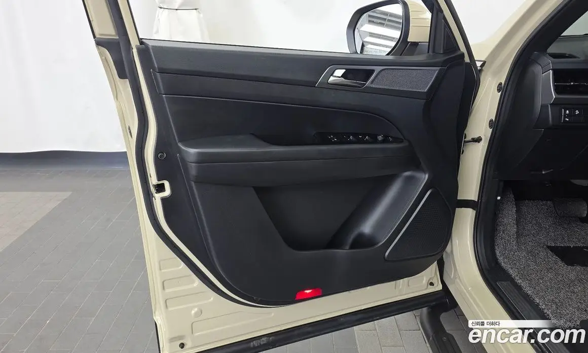 SsangYong Rexton 2023 2.2 автомат (гидро), фото 14