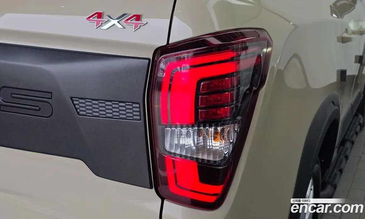 SsangYong Rexton 2023 2.2 автомат (гидро), фото 9