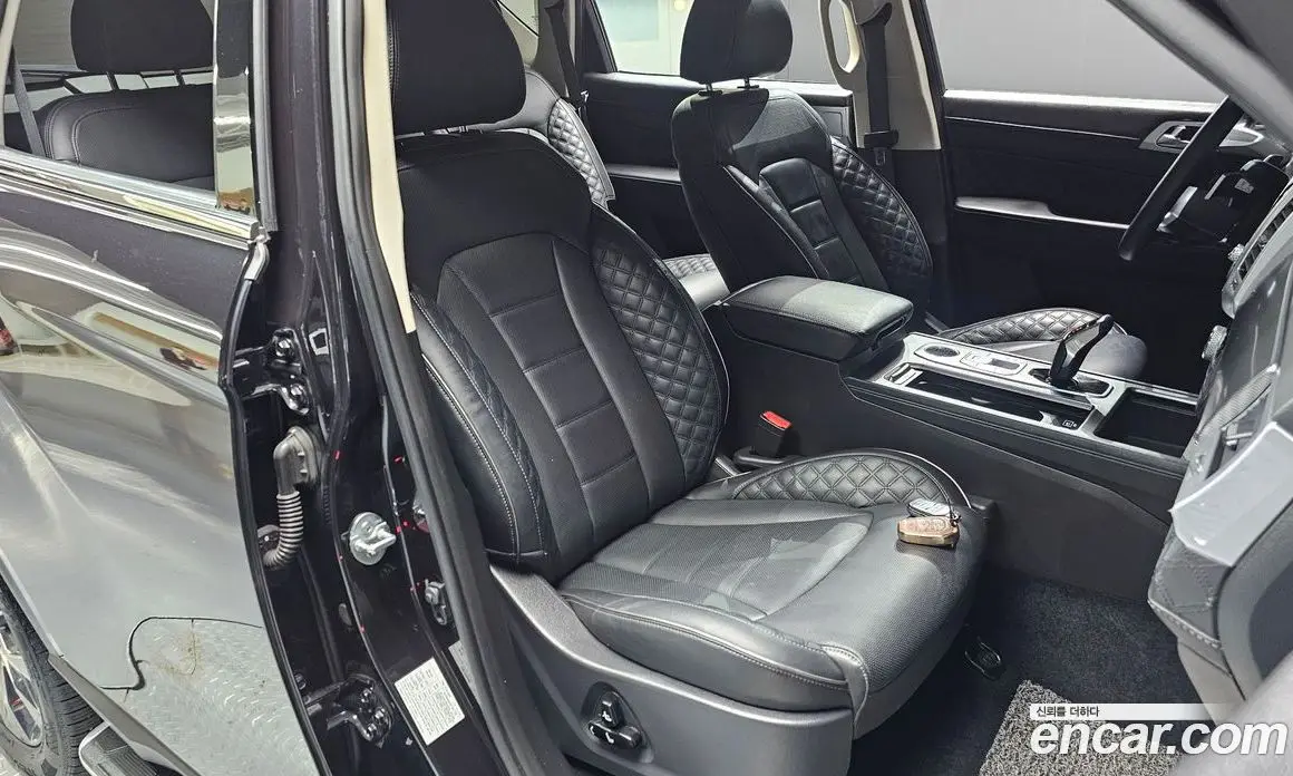 SsangYong Rexton 2023 2.2 автомат (гидро), фото 15