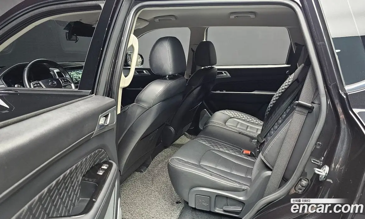 SsangYong Rexton 2023 2.2 автомат (гидро), фото 17