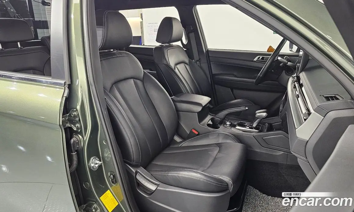 SsangYong Rexton 2024 2.2 автомат (гидро), фото 18 SsangYong Rexton 2024 2.2 автомат (гидро), фото 18