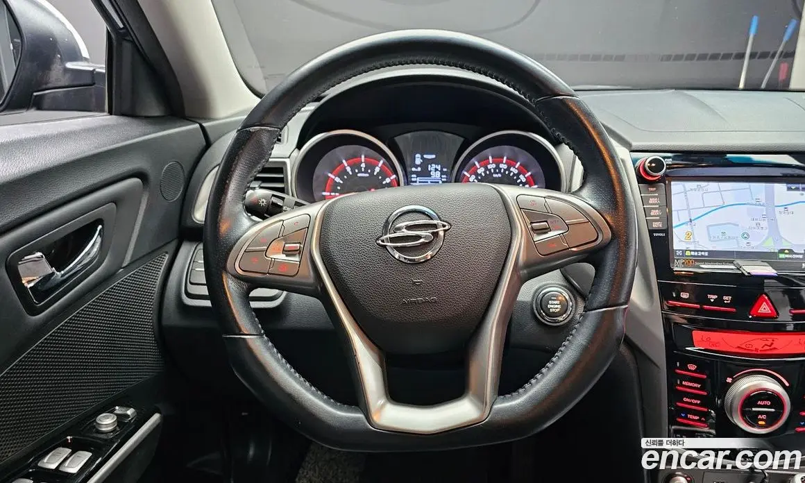 SsangYong TIBOLI 2015 1.6 автомат (гидро), фото 19
