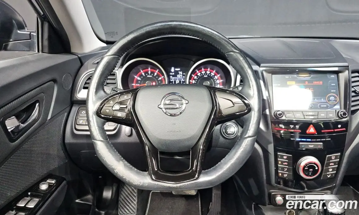 SsangYong TIBOLI 2017 1.6 автомат (гидро), фото 19