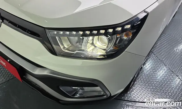 SsangYong TIBOLI 2017 1.6 автомат (гидро), миниатюра 8
