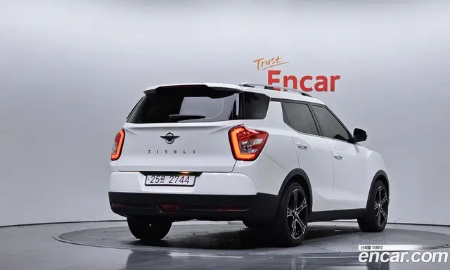 SsangYong TIBOLI 2017 1.6 автомат (гидро), миниатюра 2