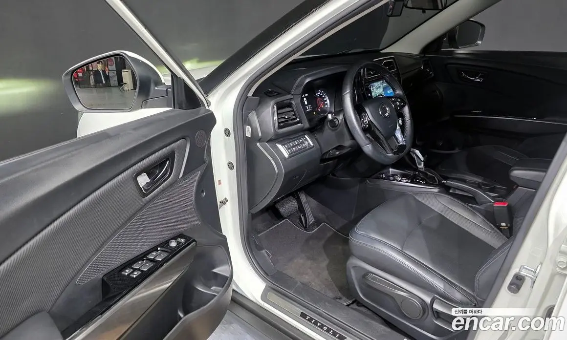 SsangYong TIBOLI 2020 1.6 автомат (гидро), фото 13