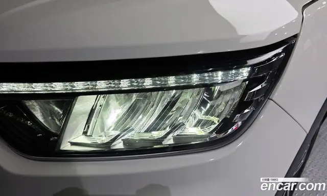 SsangYong TIBOLI 2020 1.6 автомат (гидро), миниатюра 8