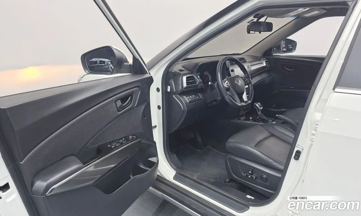 SsangYong TIBOLI 2024 1.5 автомат (гидро), фото 13