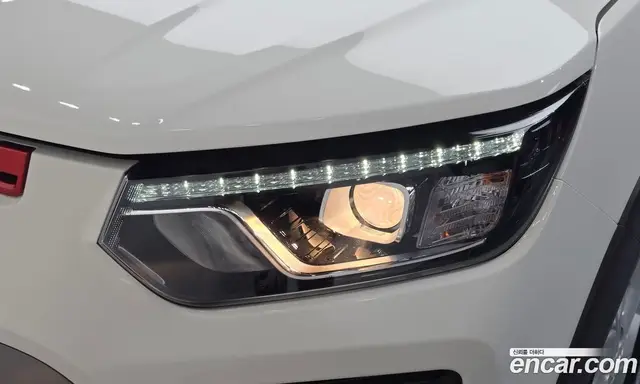 SsangYong TIBOLI 2024 1.5 автомат (гидро), миниатюра 8