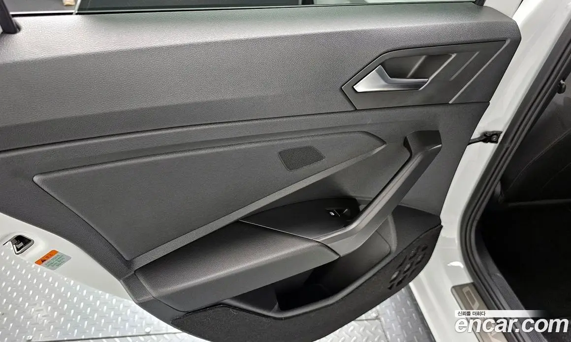 Volkswagen Jetta 2024 1.5 автомат (гидро), фото 15 Volkswagen Jetta 2024 1.5 автомат (гидро), фото 15