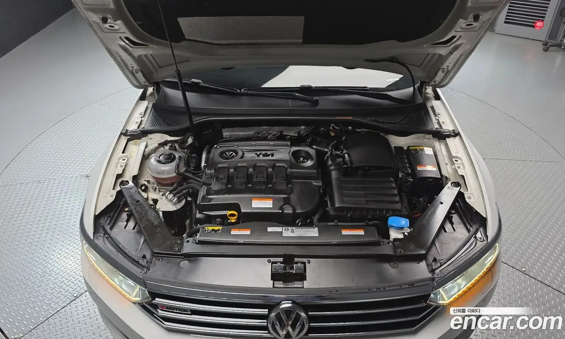 Volkswagen Passat 2018 2.0 автомат (гидро), фото 6