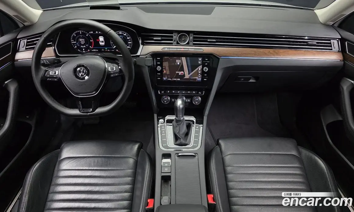 Volkswagen Passat 2018 2.0 автомат (гидро), фото 10