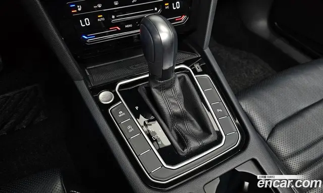 Volkswagen Passat 2022 2.0 автомат (гидро), миниатюра 11 Volkswagen Passat 2022 2.0 автомат (гидро), миниатюра 11