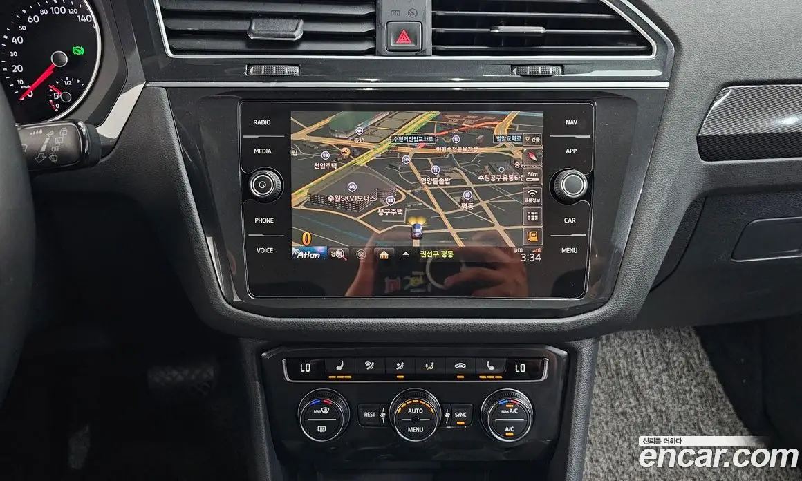Volkswagen Tiguan 2020 2.0 автомат (гидро), фото 19