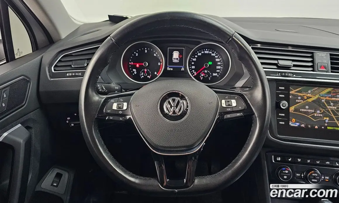 Volkswagen Tiguan 2020 2.0 автомат (гидро), фото 20