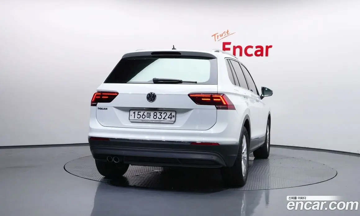 Volkswagen Tiguan 2020 2.0 автомат (гидро), фото 4